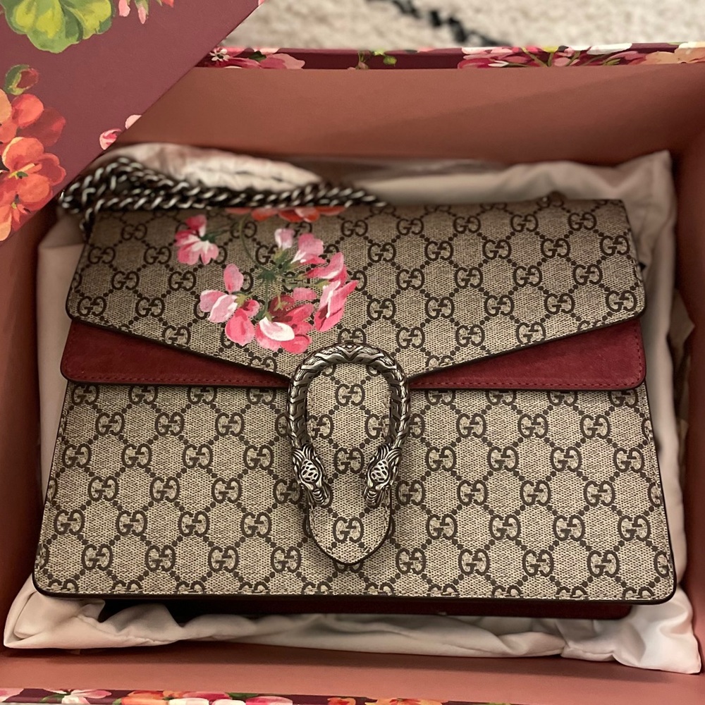 GUCCI FLORAL GG SUPREME CANVAS/SUEDE SHOULDER BAG